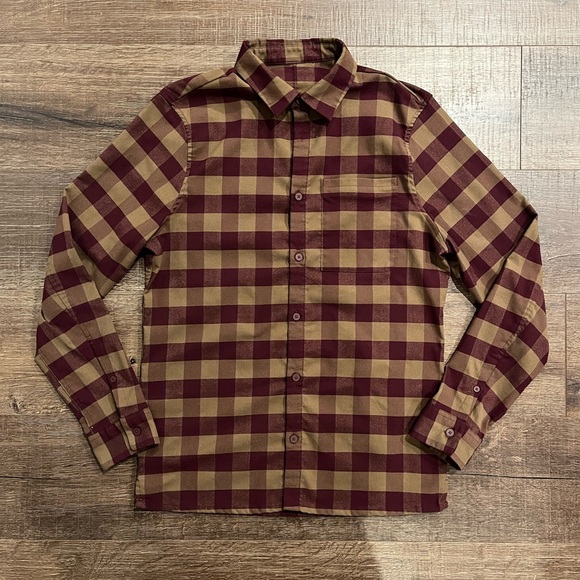 Lululemon | Masons Peak Flannel - Picture 1 of 6